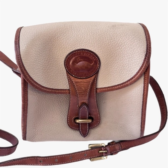 Dooney & Bourke Vintage 90s Essex Saddle Pebbled Leather Crossbody Bag - Picture 2 of 15